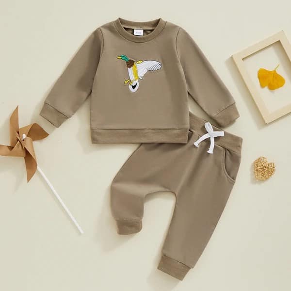 Duck Embroidered Sweatsuit