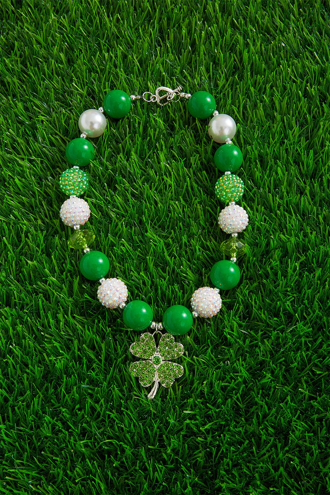 ST. PATRICKS MULTI-PRINTED NECKLACE WITH CLOVER PENDANT